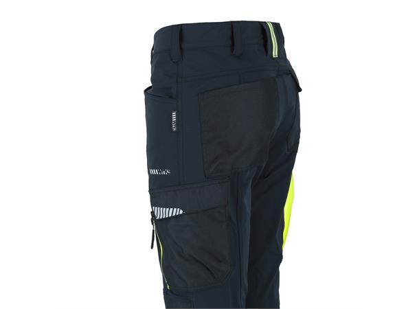 Bismuth Stretchpant ZP W.Pocket   BLK 44 Black Beauty 