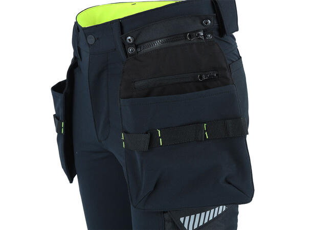 Bismuth Stretchpant ZP W.Pocket   BLK 44 Black Beauty 